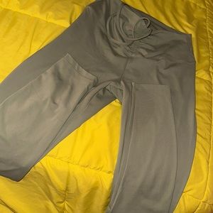 new, sage pink active legging size medium.